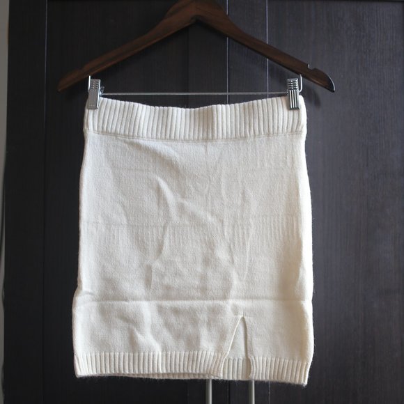 NWOT Matching Ecru Cream Beige Mini Skirt Set. - Picture 4 of 12